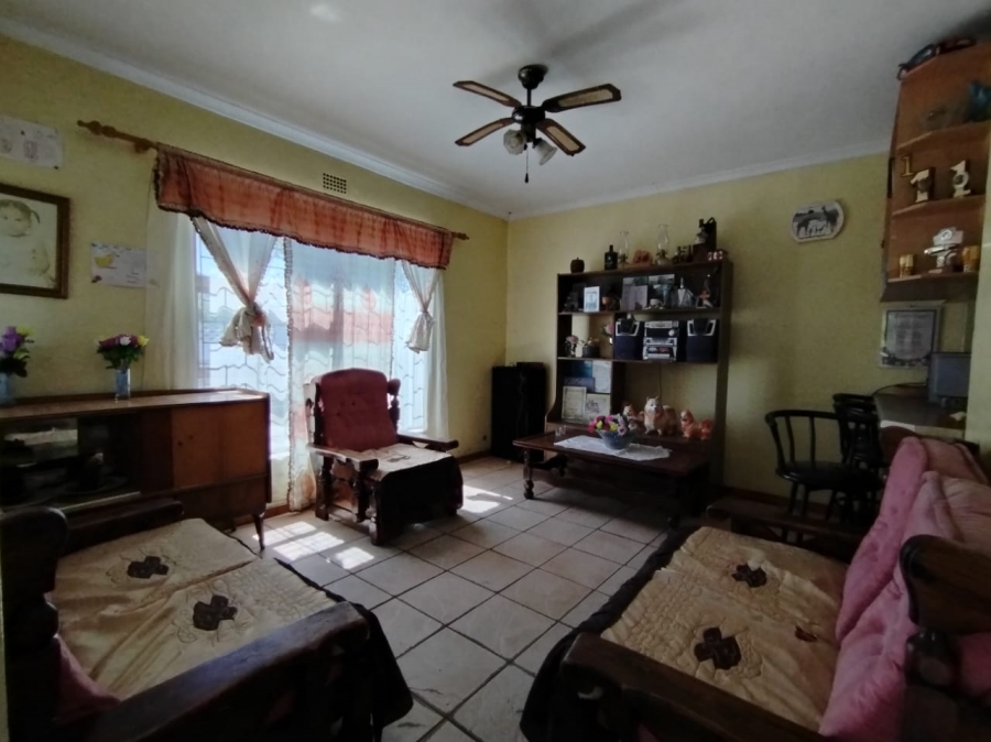 3 Bedroom Property for Sale in Devon Park Western Cape